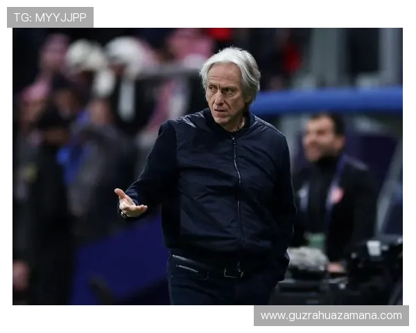 罗马诺：新月主帅热苏斯愿接任巴西主帅 但巴西足协等待安帅决定