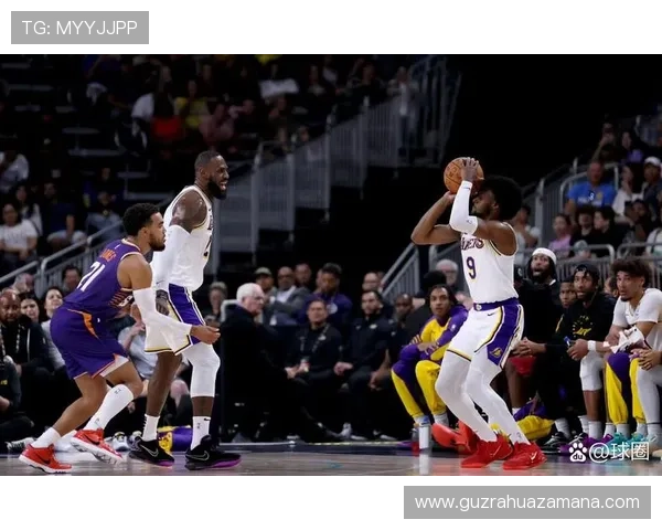 詹皇回归两战暴露湖人防守危机正负值不及布朗尼凸显40岁核心压力